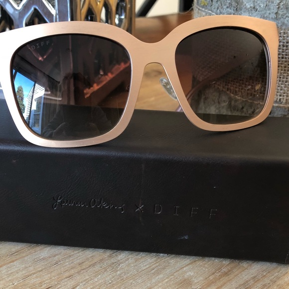 Diff Eyewear Accessories - Sunglasses